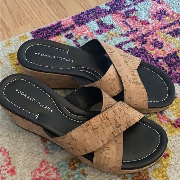 Donald J Pliner Suza Cork Platform Wedge Sandals - Picture 1 of 8